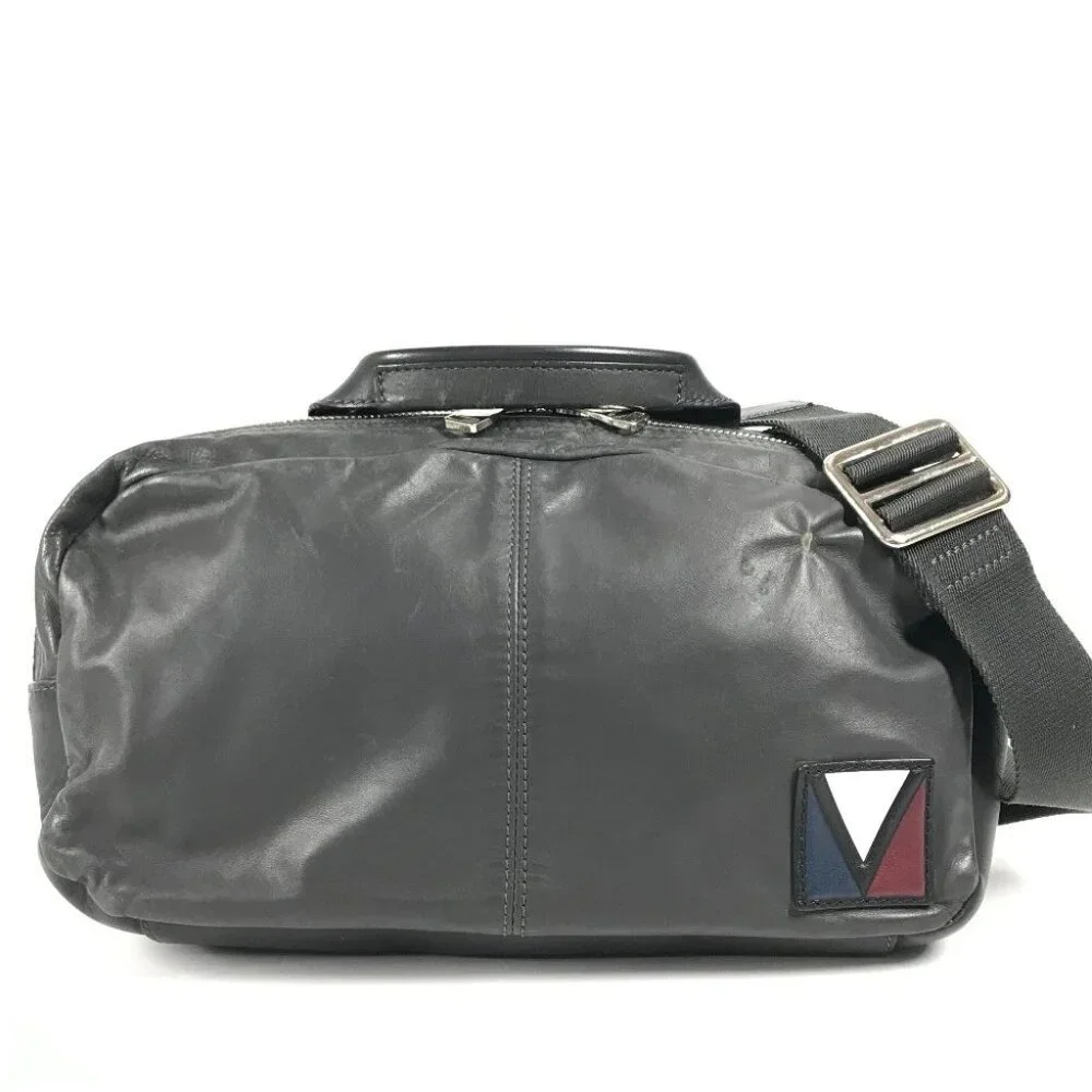 LOUIS VUITTON M50445 V line Fast Belt Bag Crossbody Bags body bag Leather gray - Picture 1 of 16